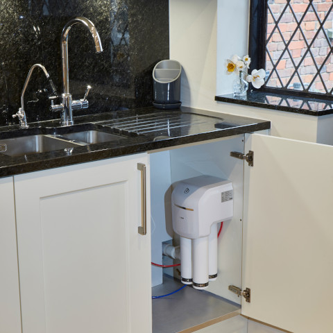 Kitchen under sink water systems AQA drink Pure Slim